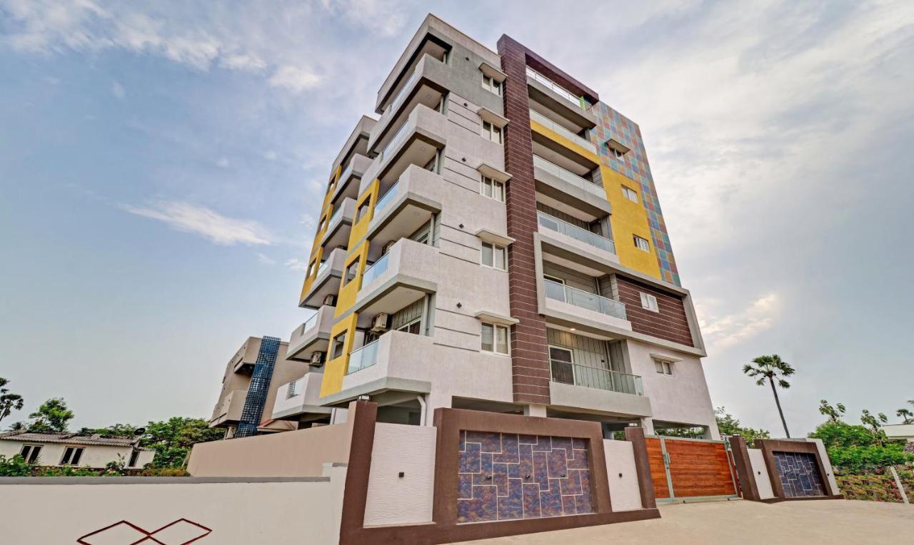 Treebo Seabreeze Comforts Visakhapatnam Bagian luar foto